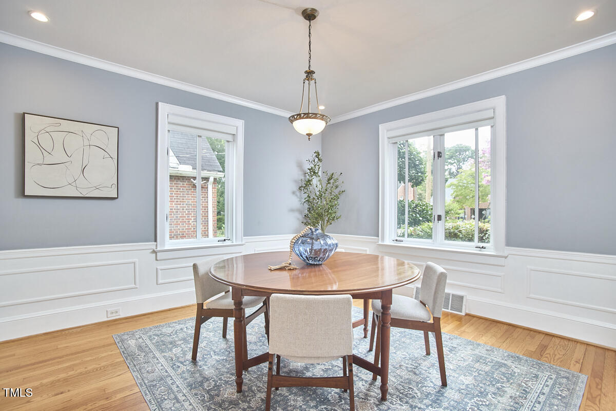 1410 Dollar Avenue