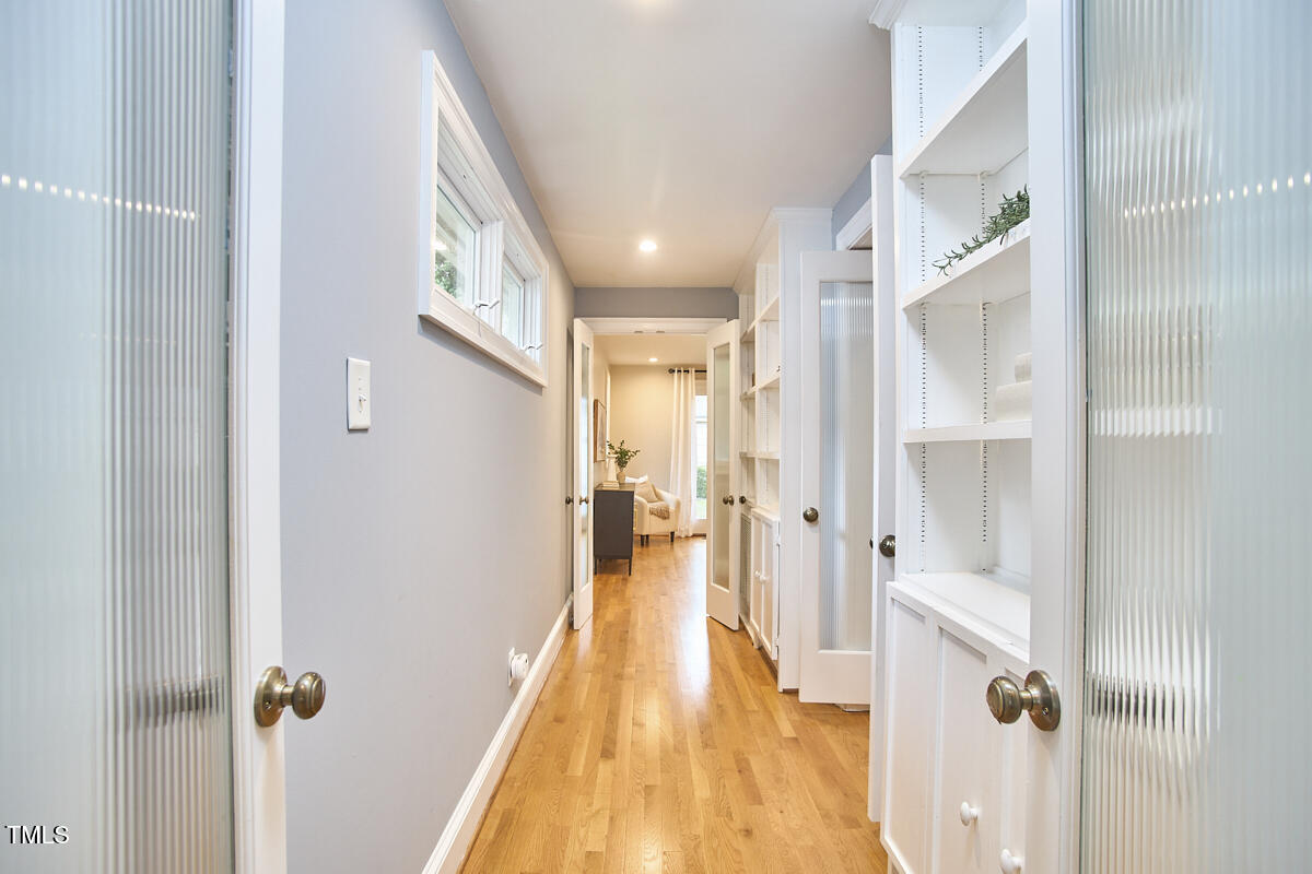 1410 Dollar Avenue