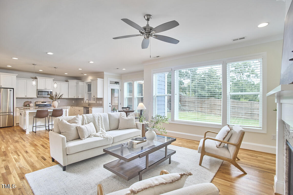 5106 Centerbud Place