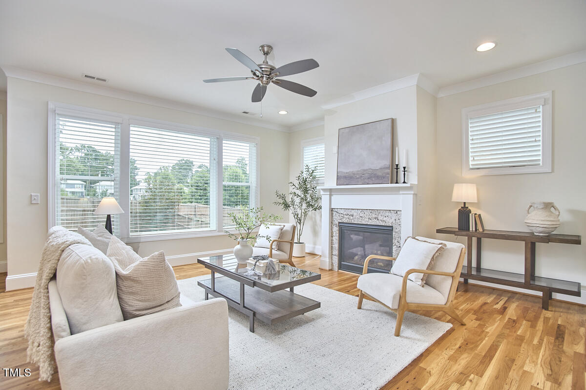 5106 Centerbud Place