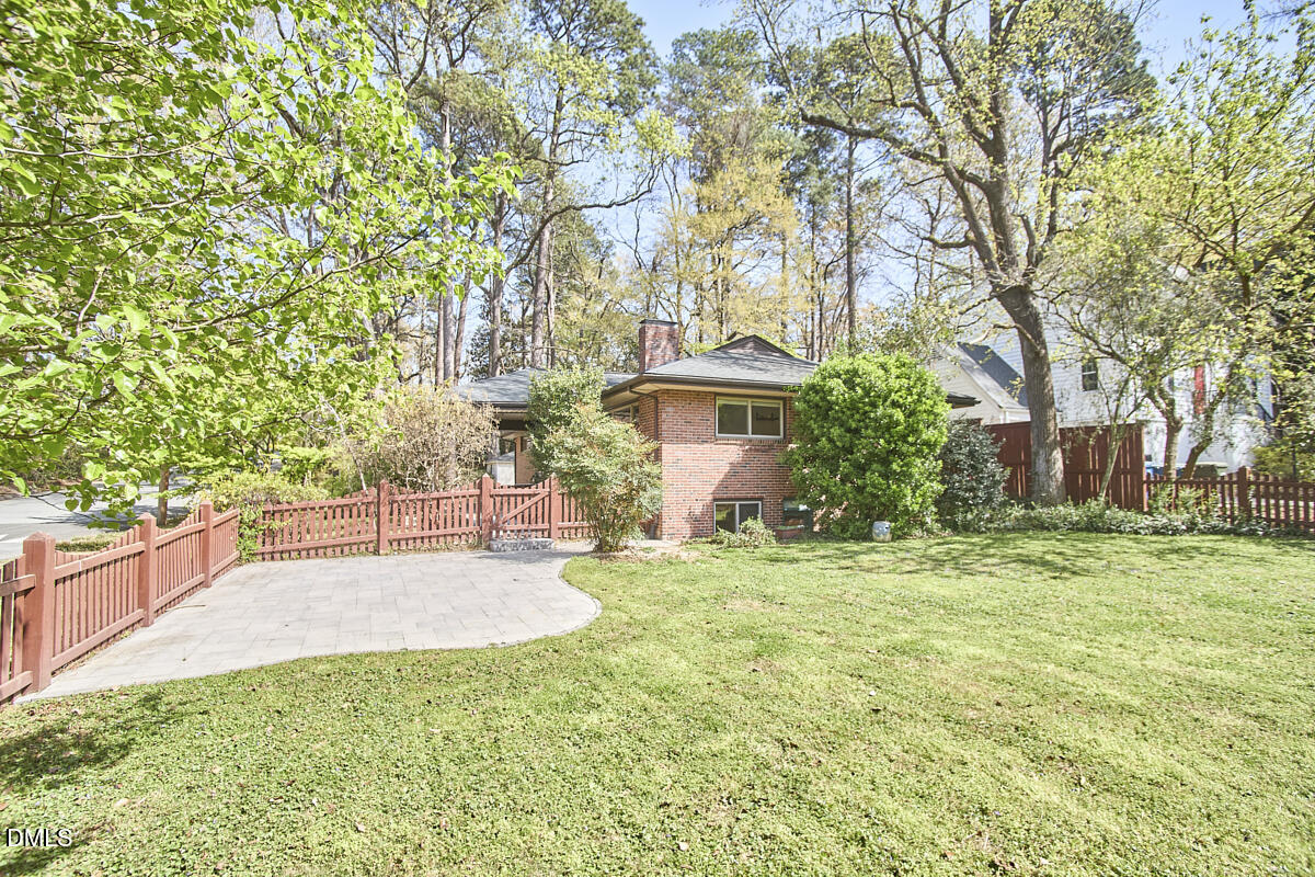 315 Englewood Avenue