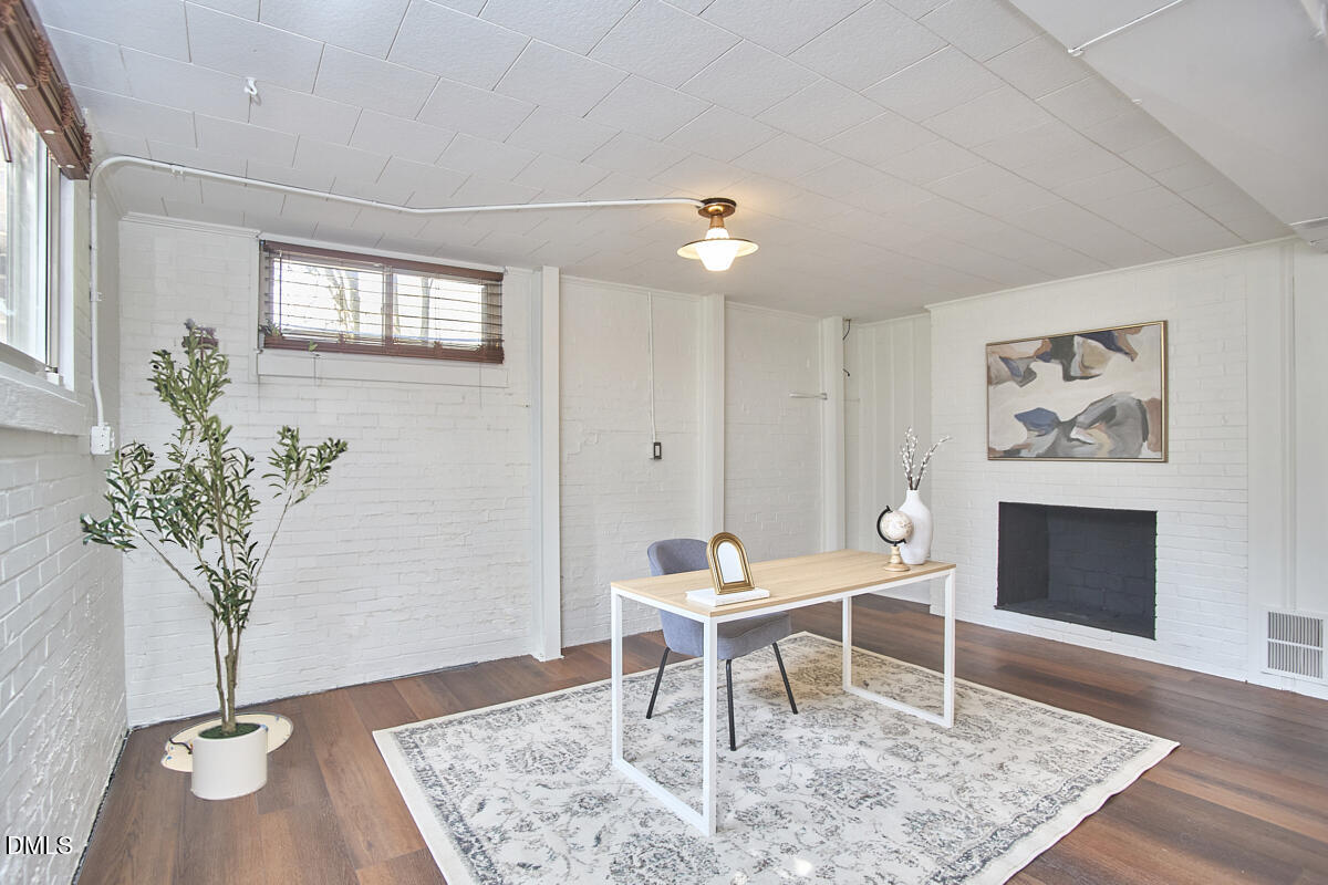 315 Englewood Avenue