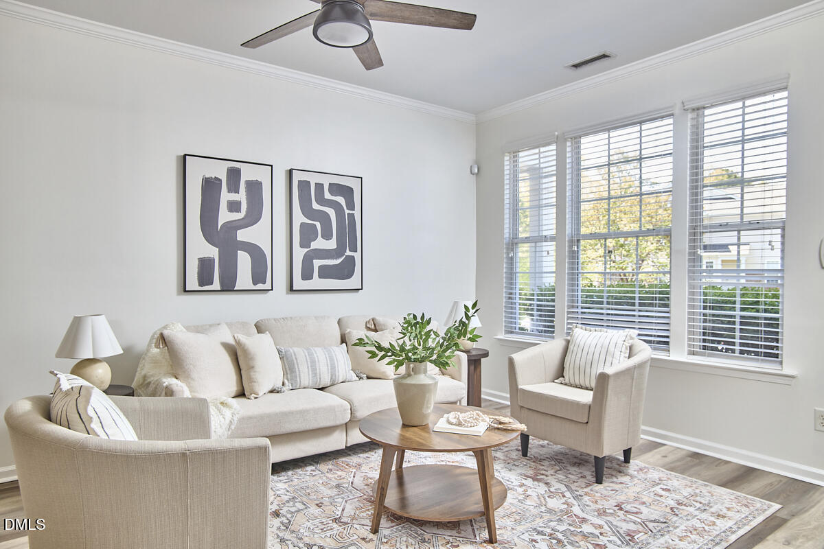 3707 Ramblewood Avenue