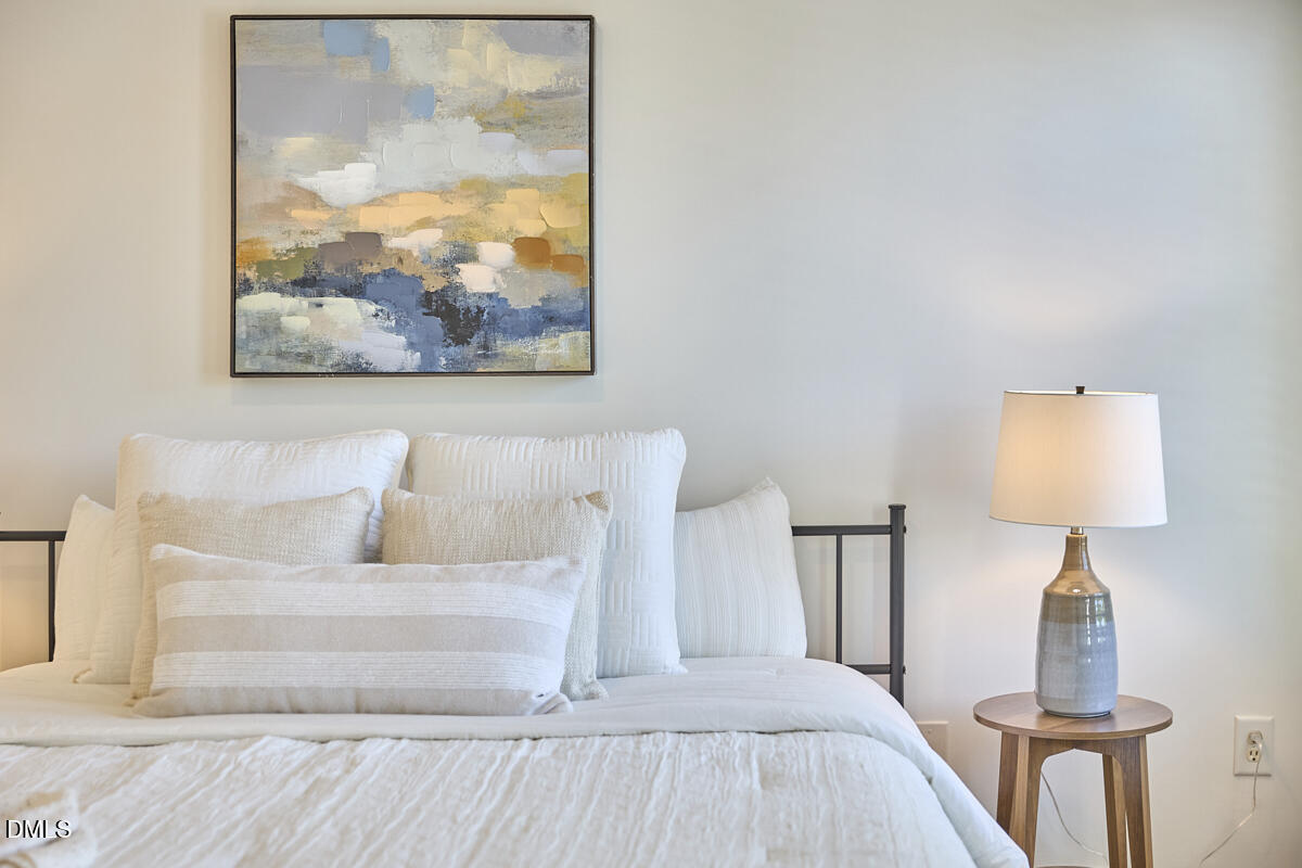 3707 Ramblewood Avenue