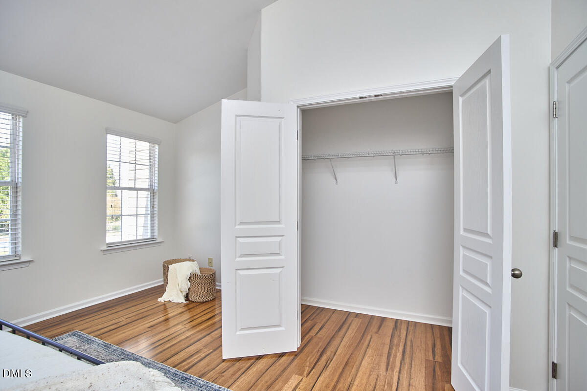 3707 Ramblewood Avenue