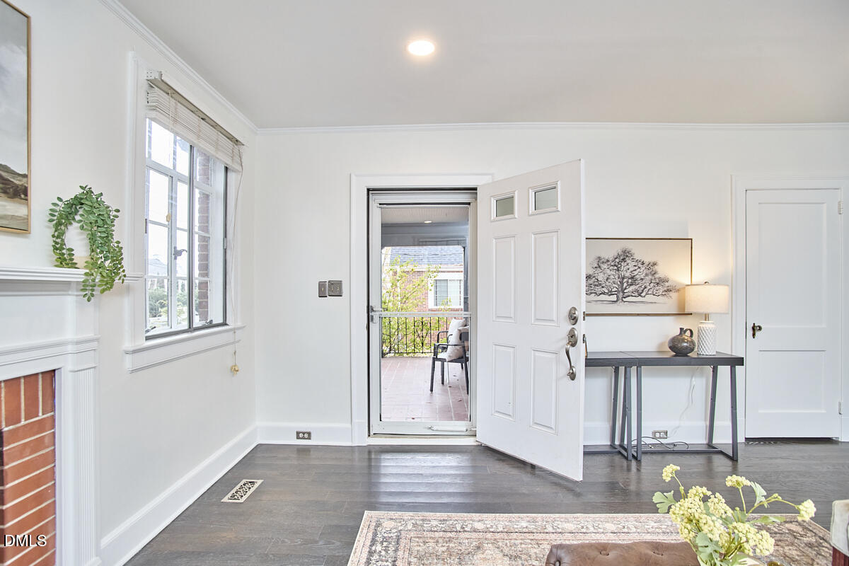 1416 Dollar Avenue