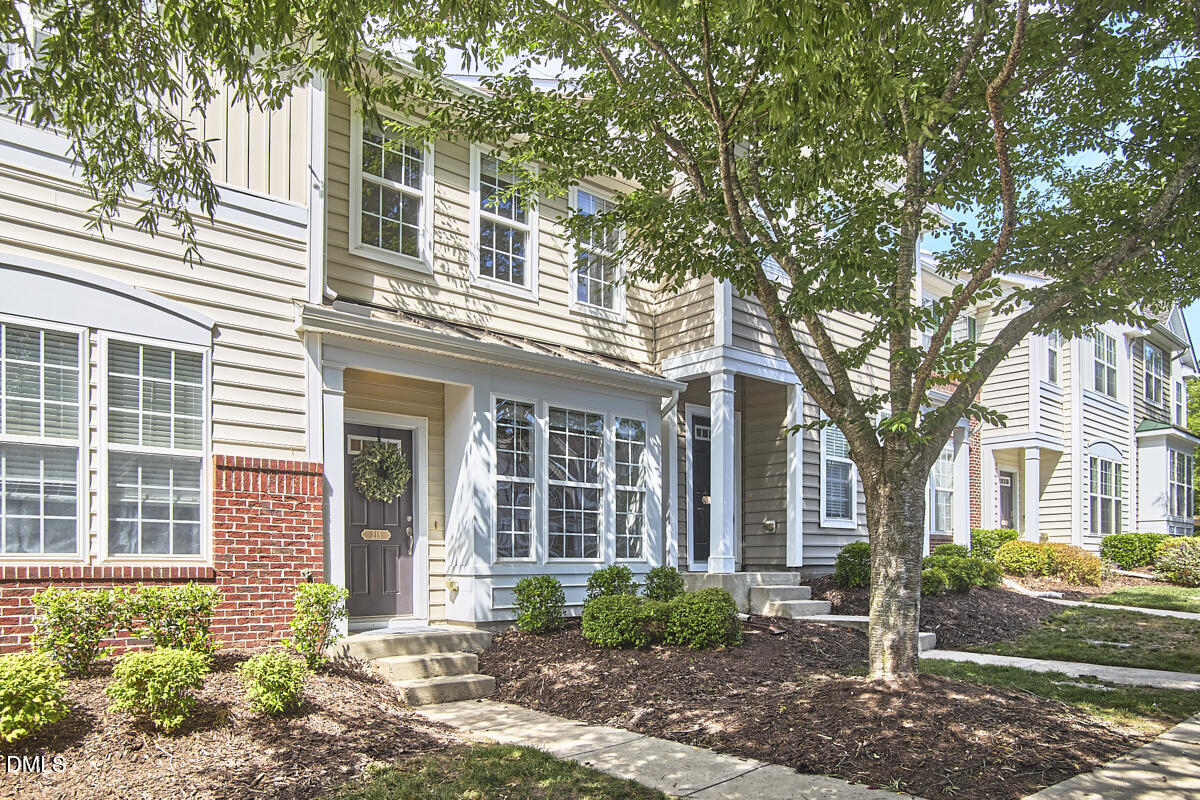 215 Grey Elm Trail