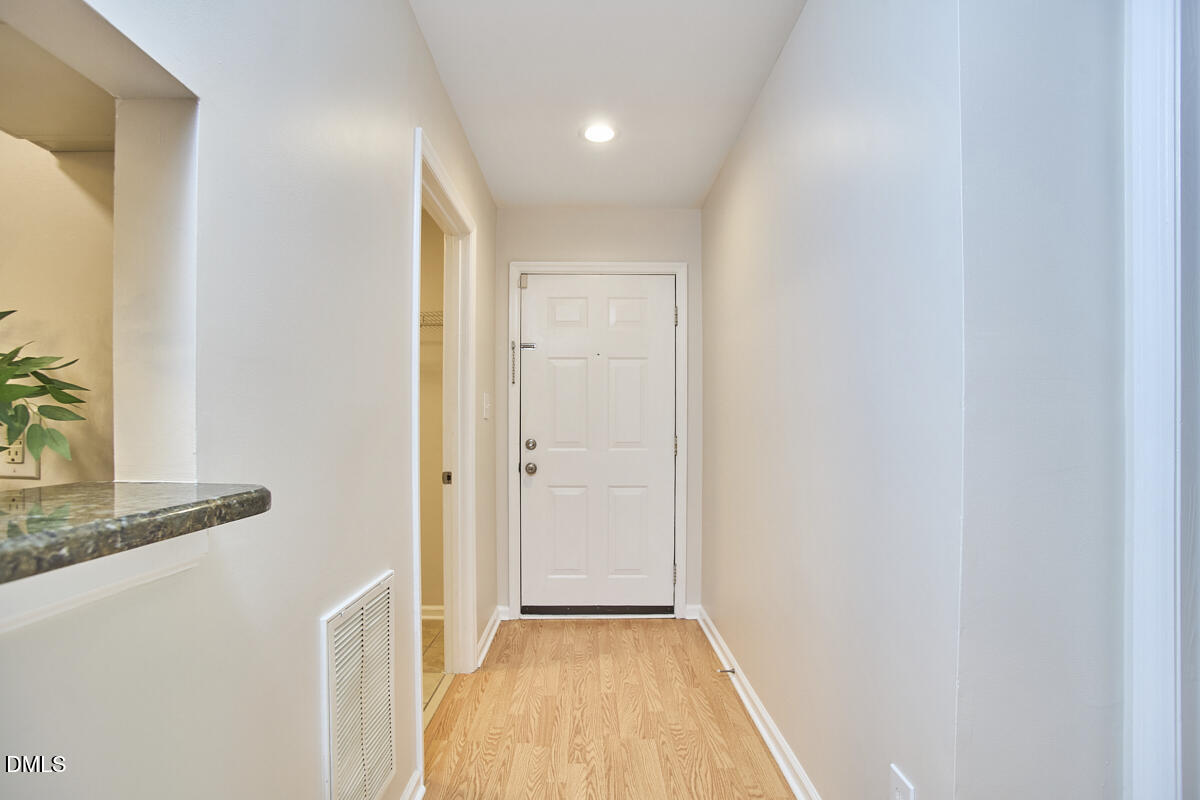 1005 Kingswood Drive