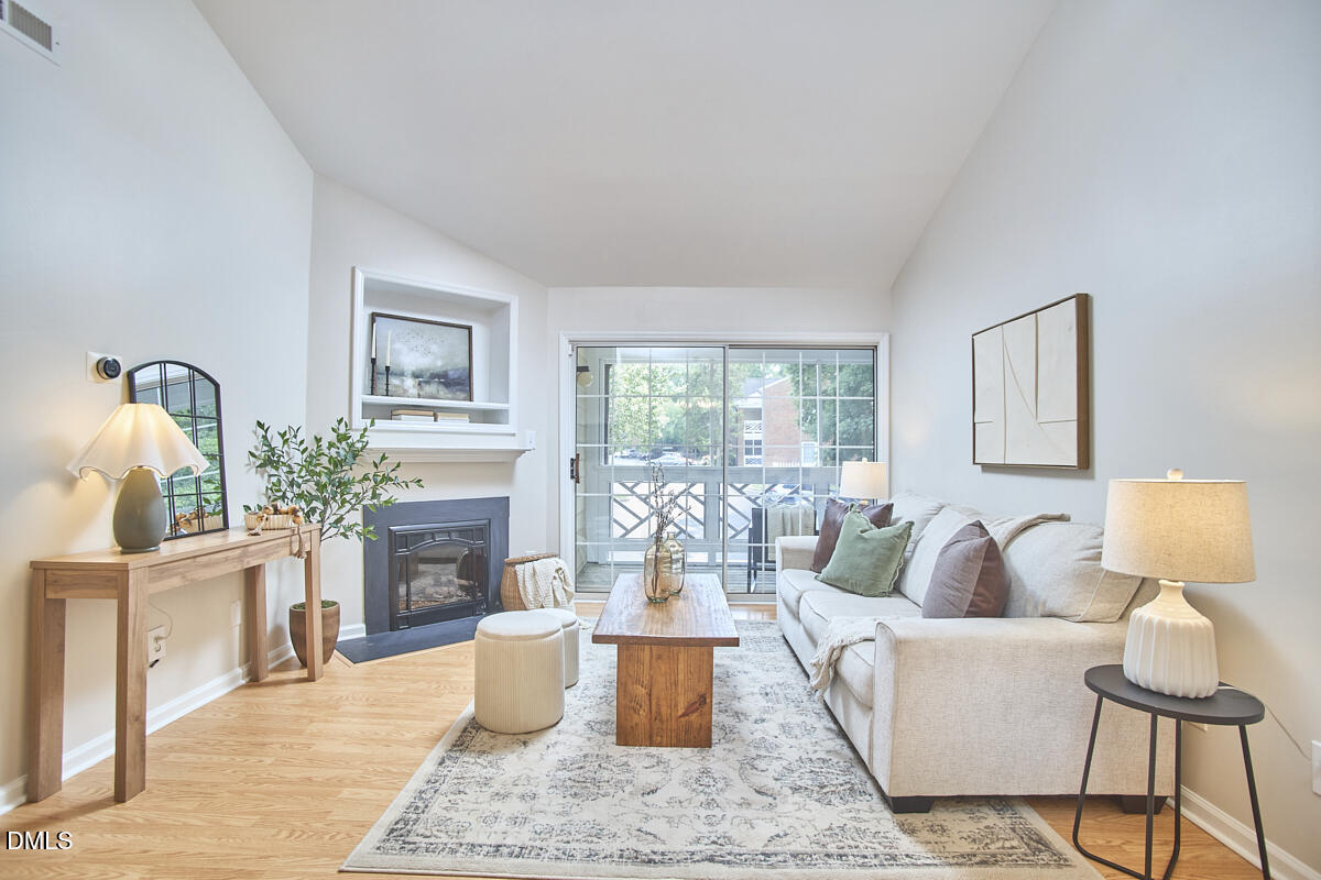 1005 Kingswood Drive