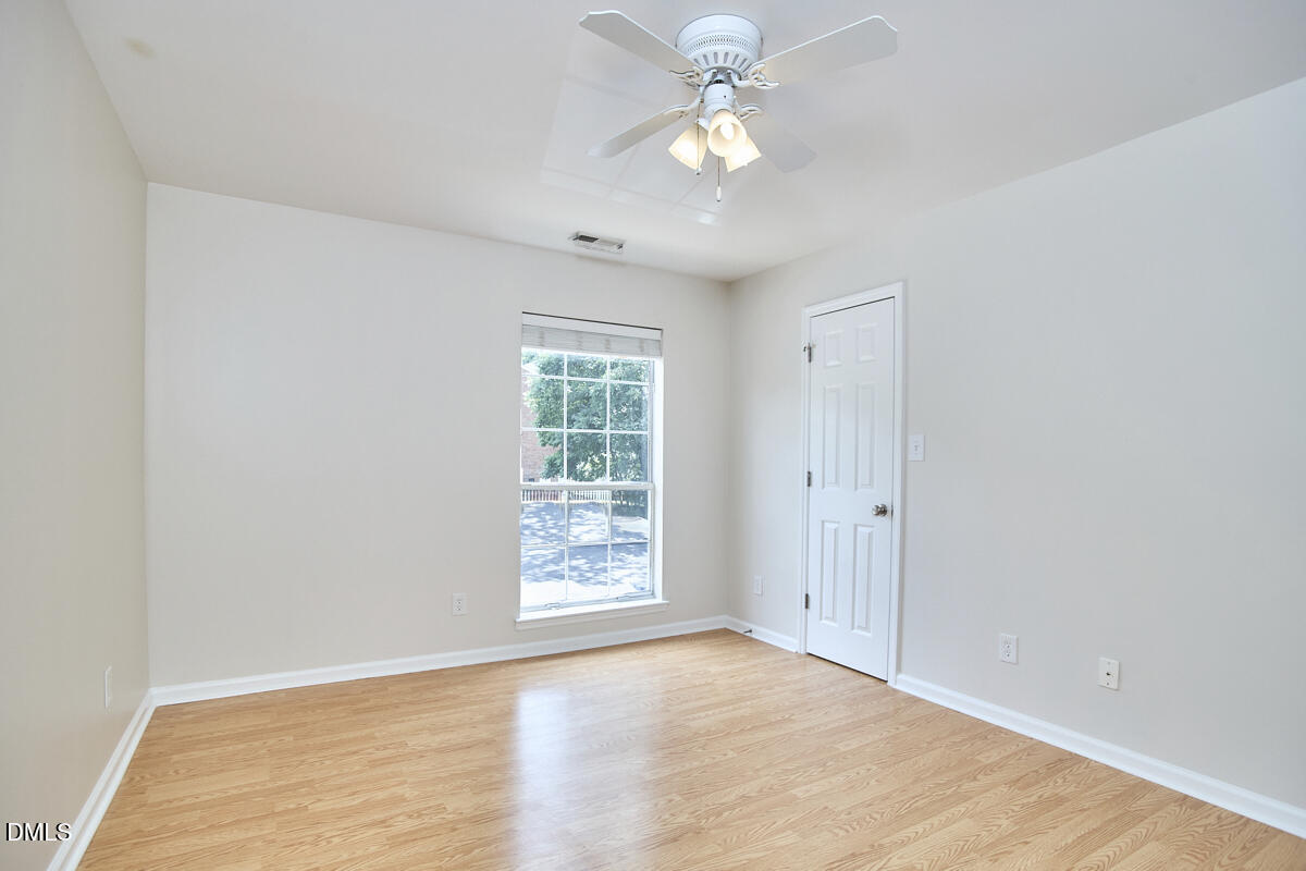 1005 Kingswood Drive