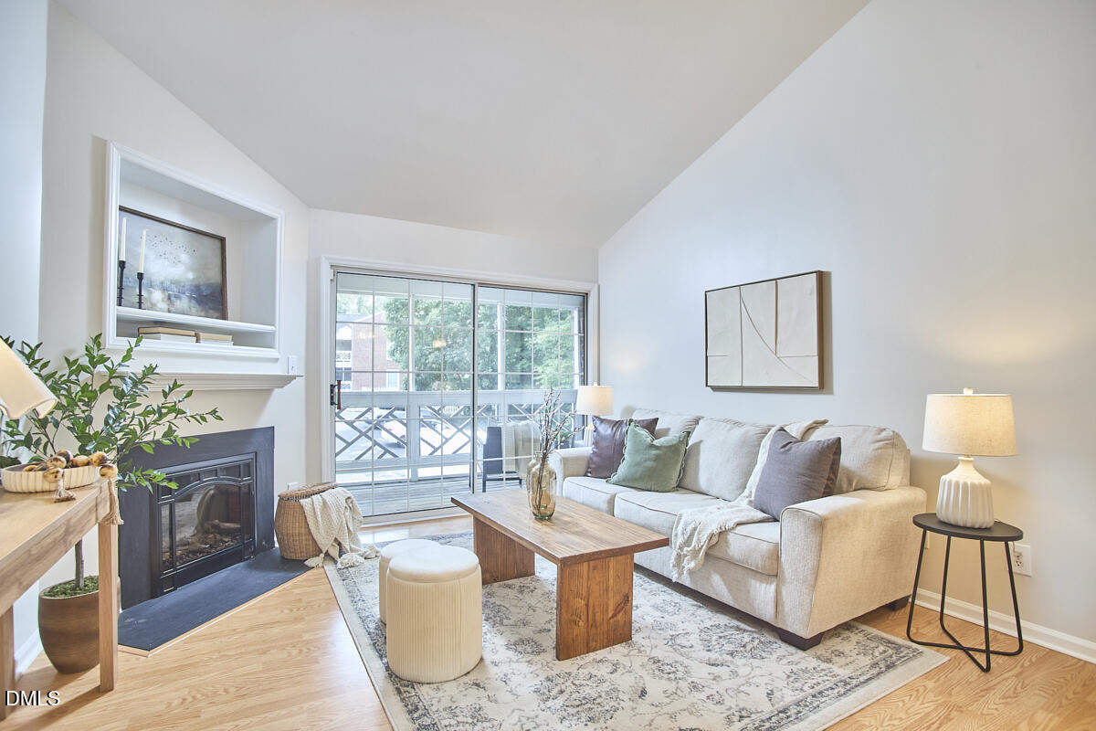 1005 Kingswood Drive