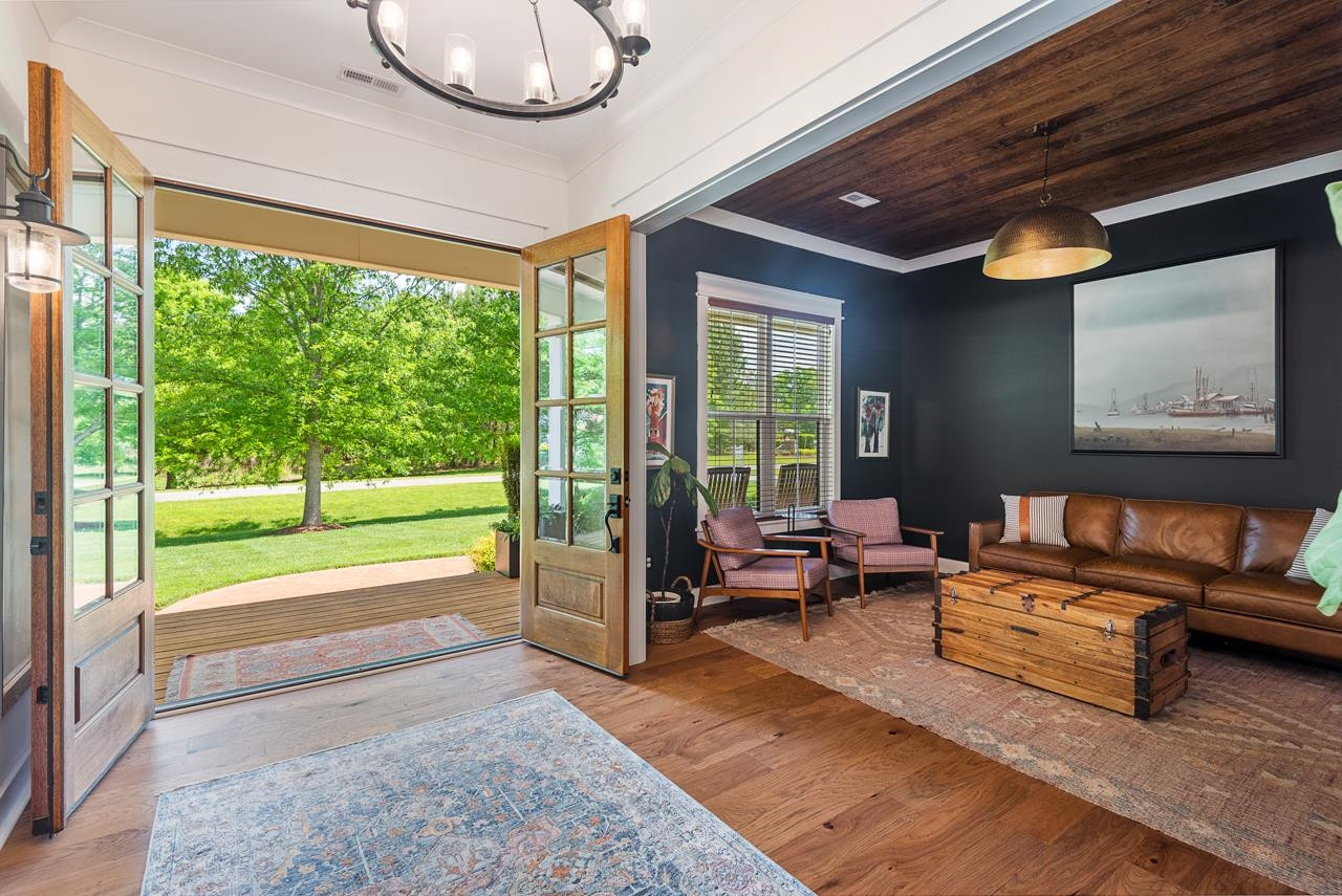 3 Greylee Drive