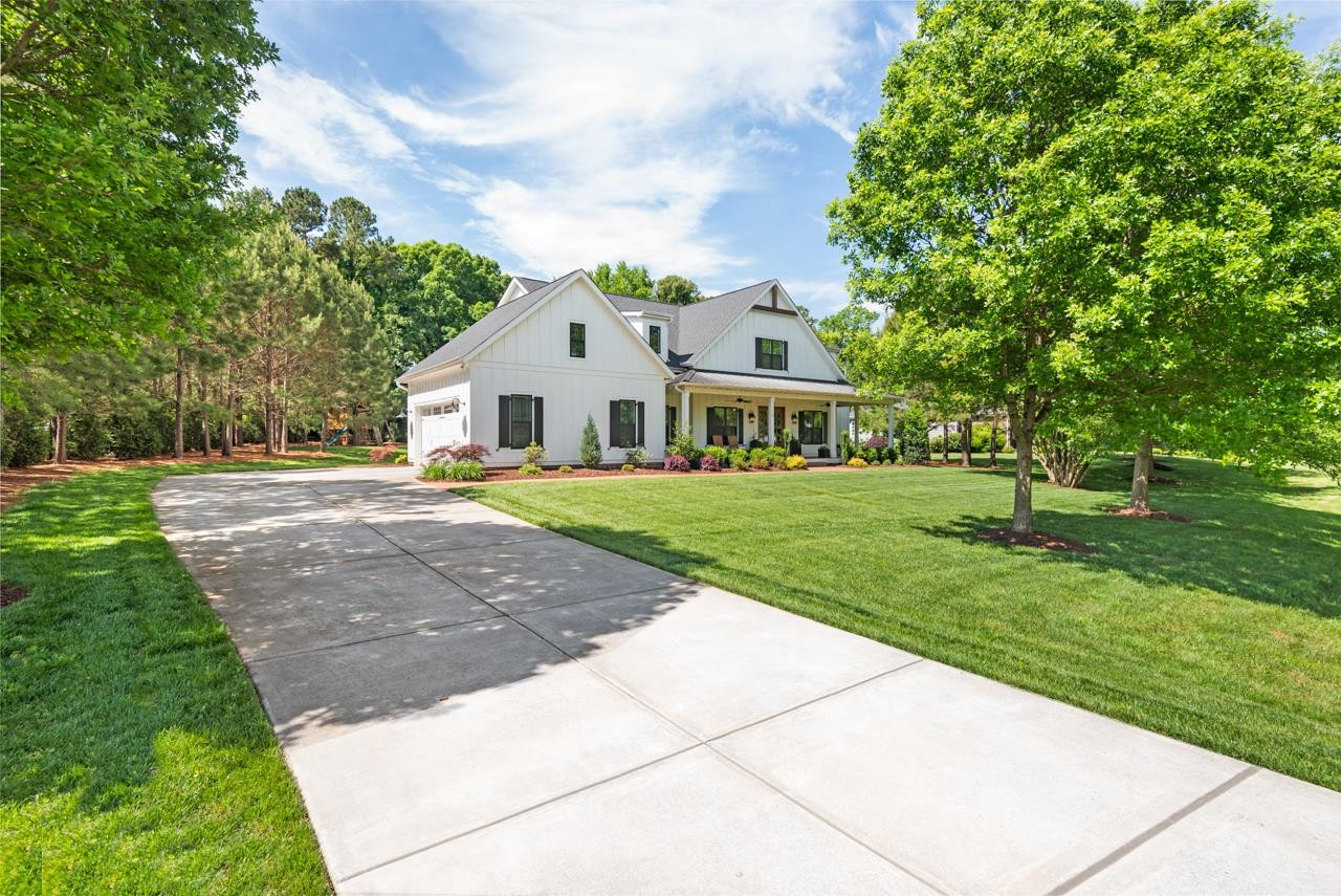 3 Greylee Drive