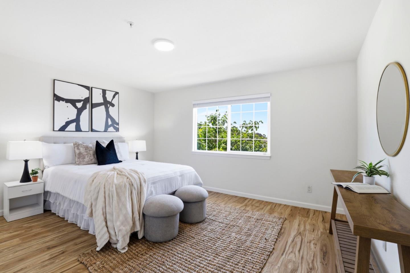 2390 Rainbow Court