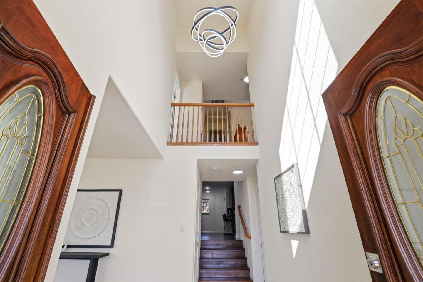 2390 Rainbow Court