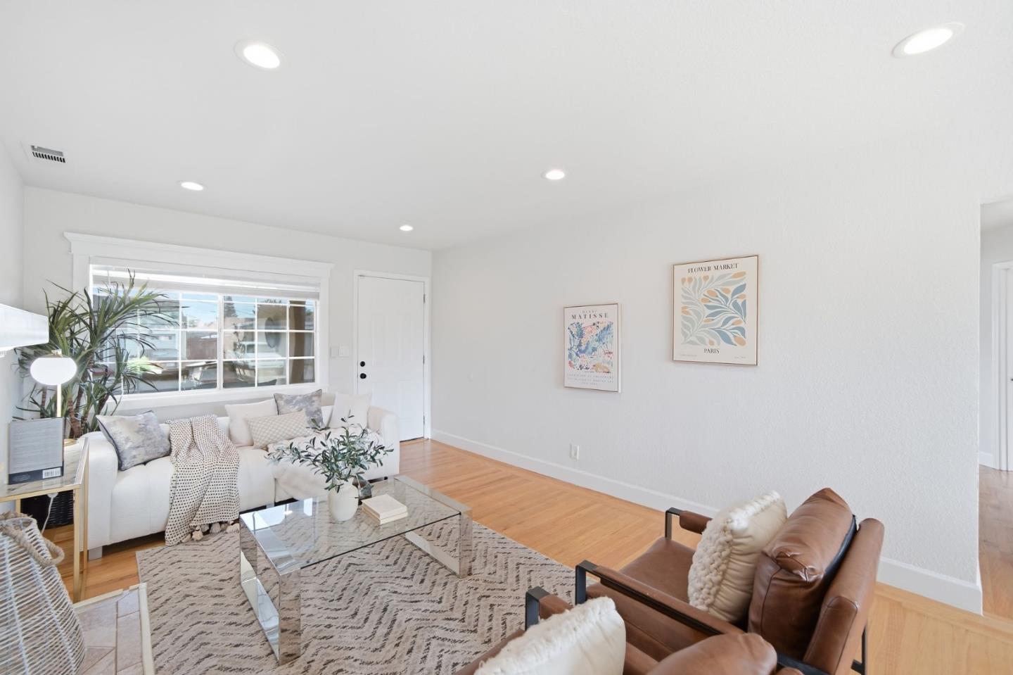 26337 Regal AVE