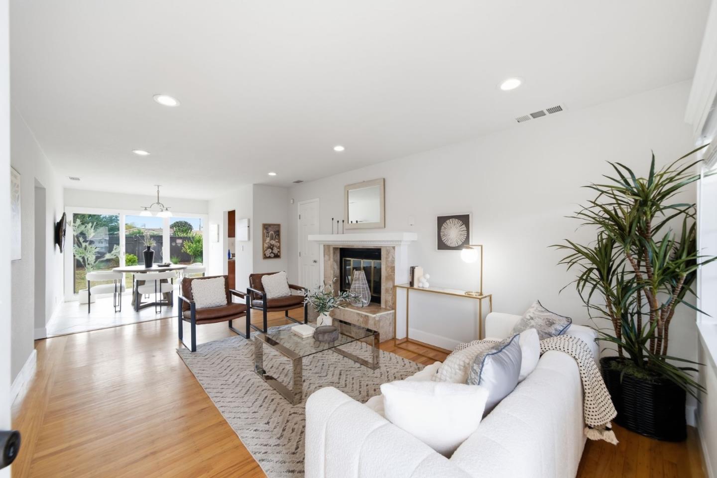 26337 Regal AVE
