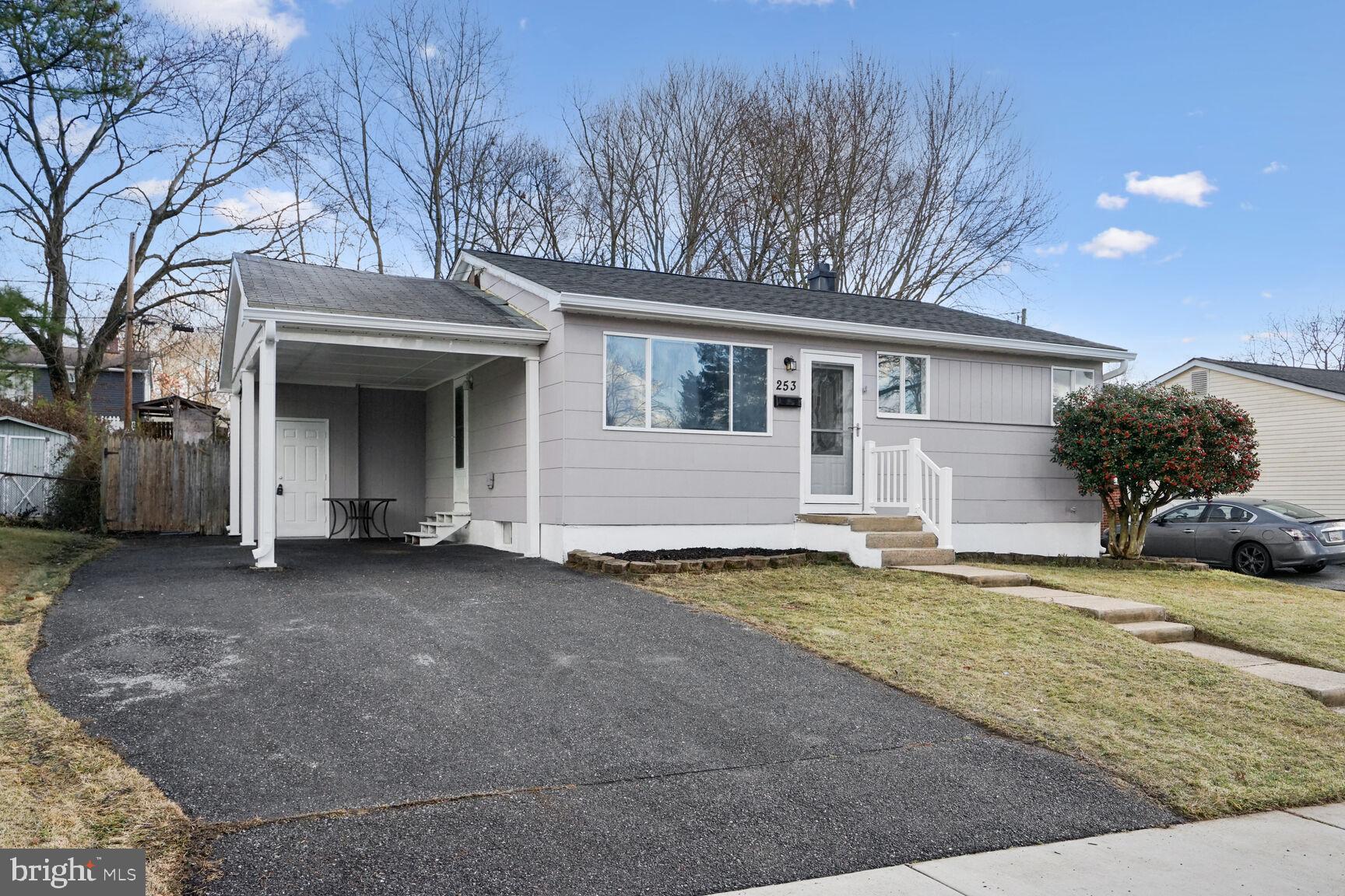253 FEDERALSBURG S