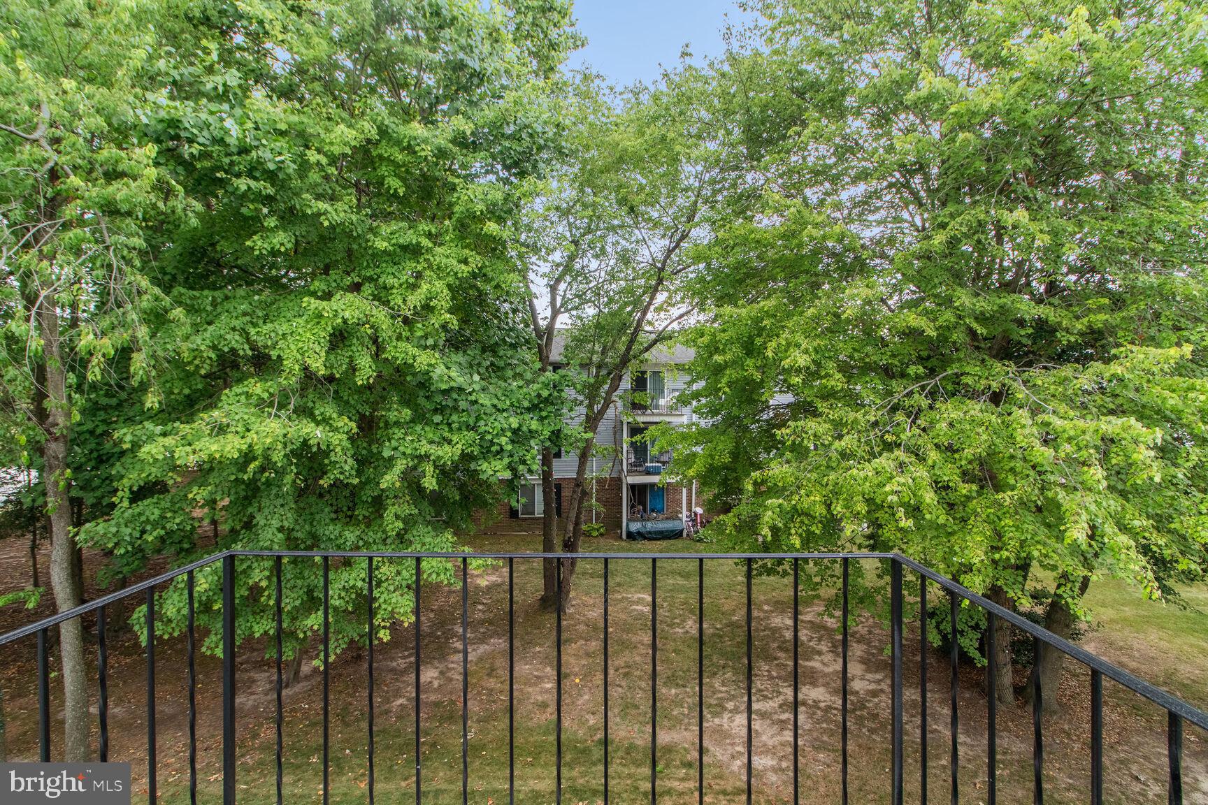 3500 WEDGEWOOD COURT J J