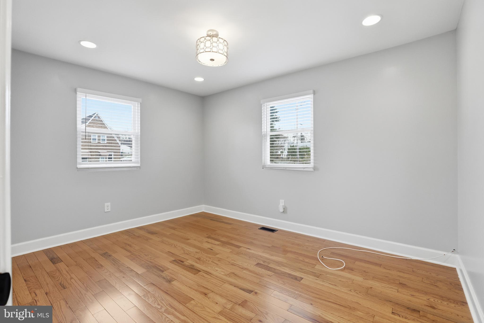 211 JACK STREET