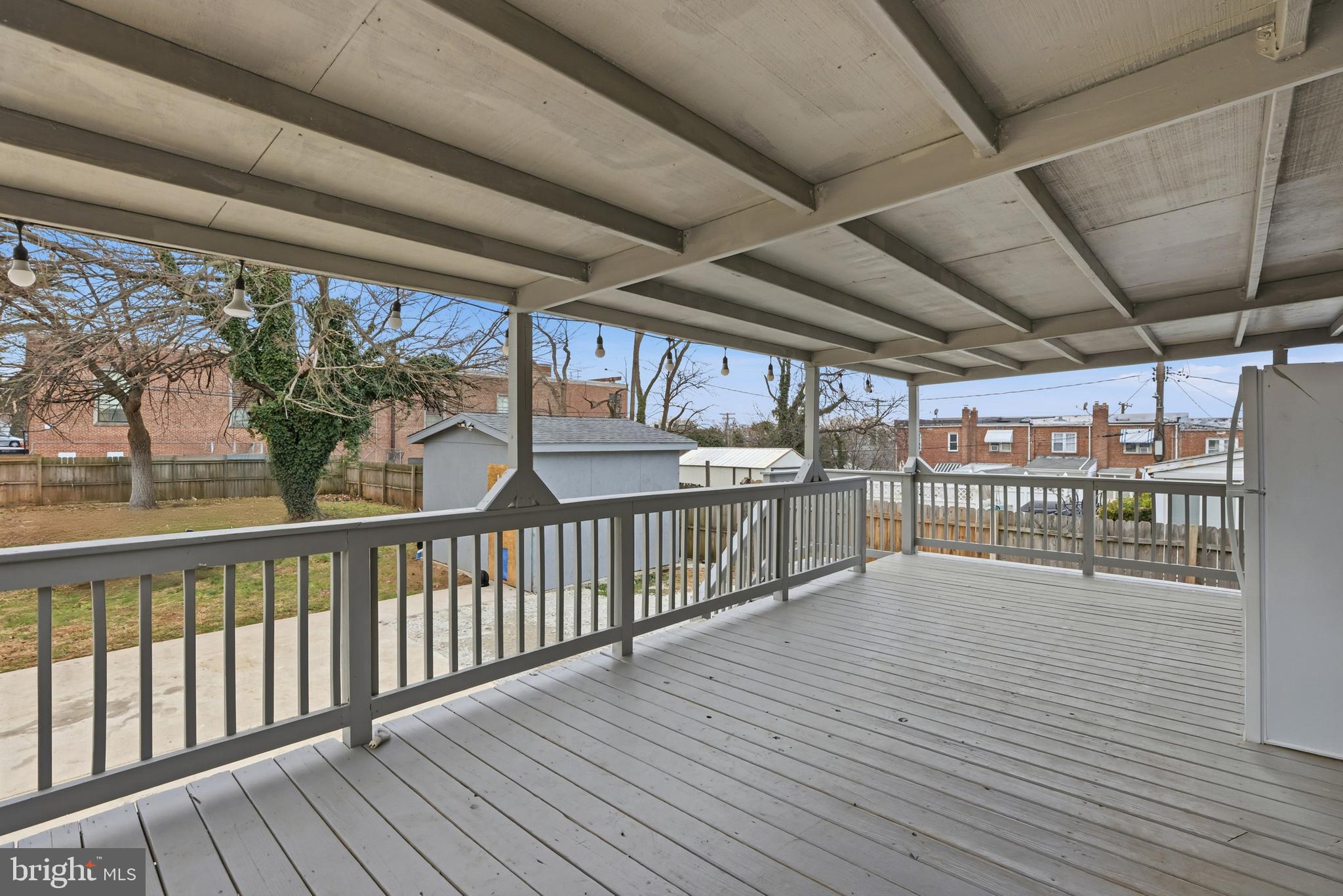 211 JACK STREET