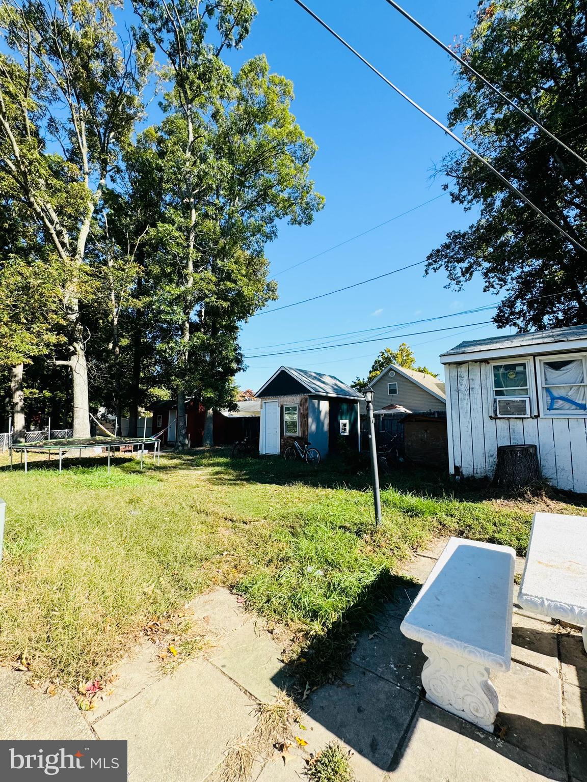 1110 HAMLIN ROAD