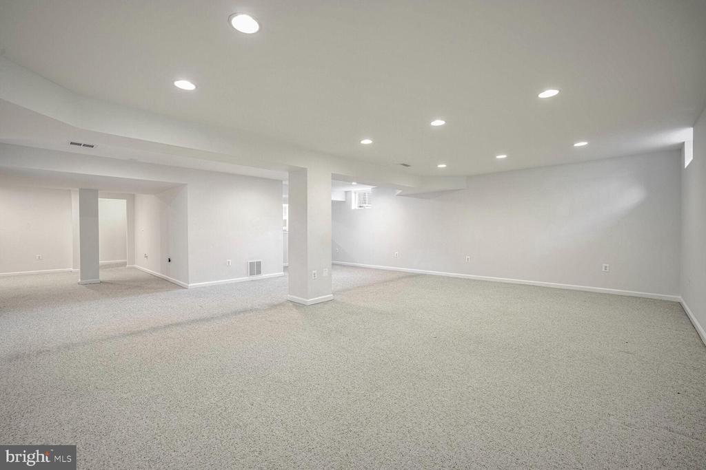 15 MANDA COURT