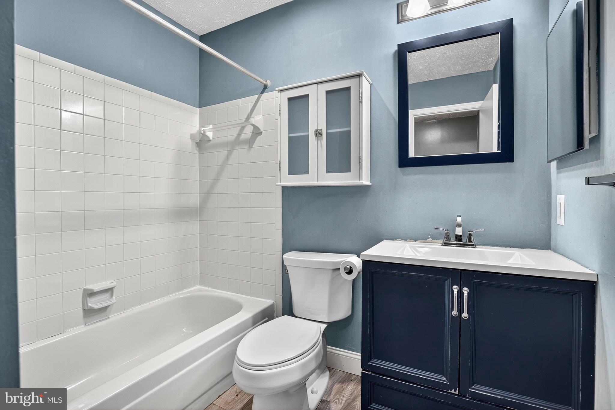 6784 WOOD DUCK COURT