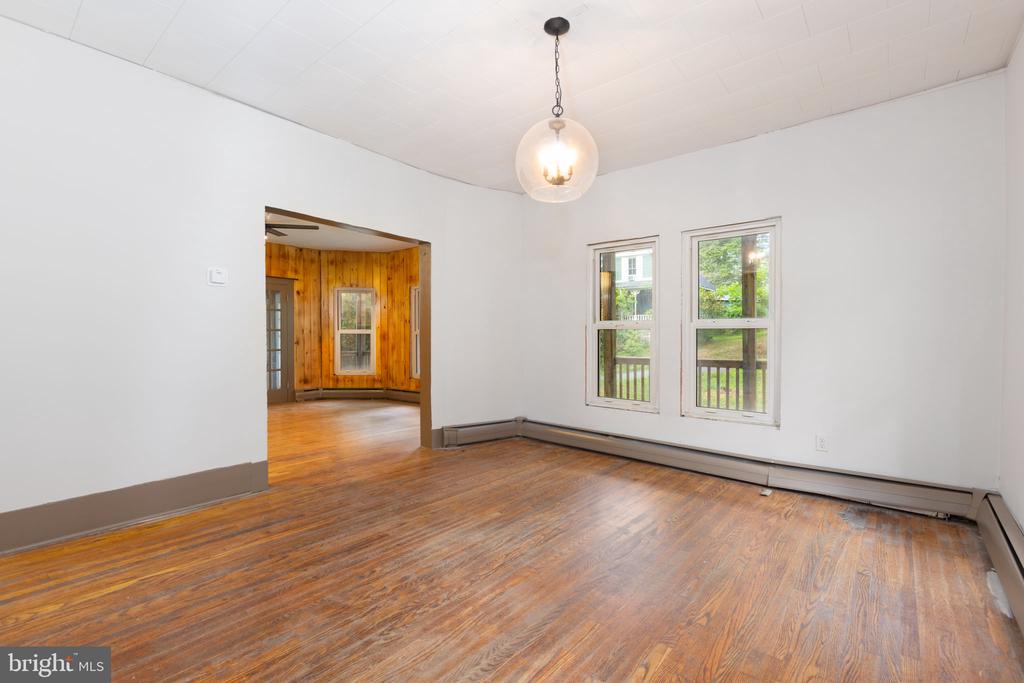 513 K STREET
