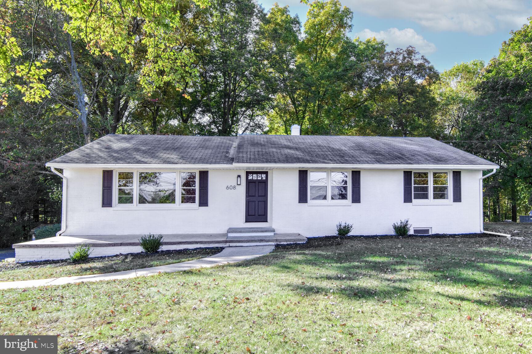 608 PRIESTFORD ROAD