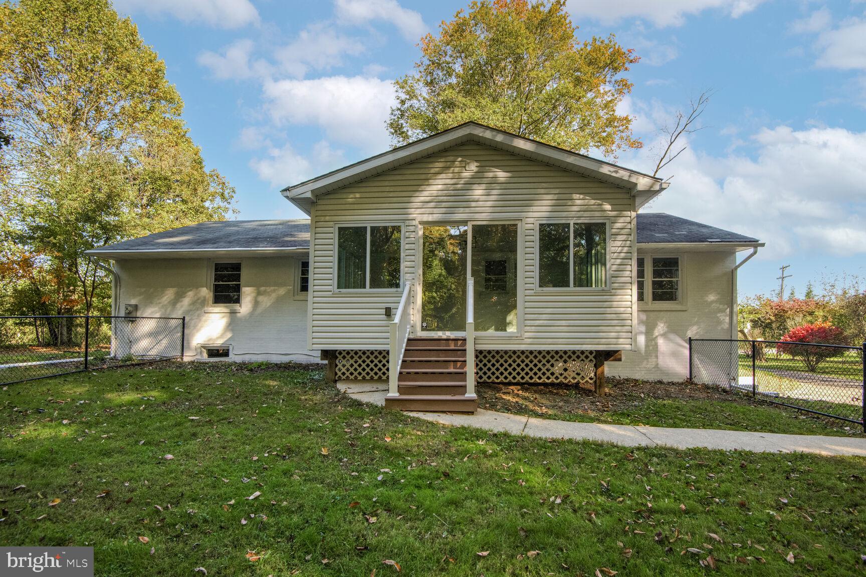 608 PRIESTFORD ROAD