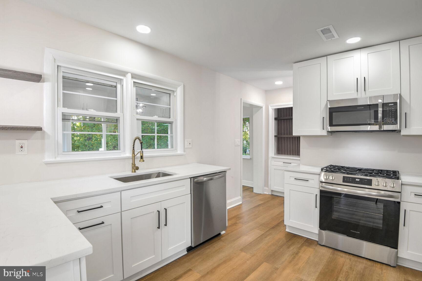608 PRIESTFORD ROAD