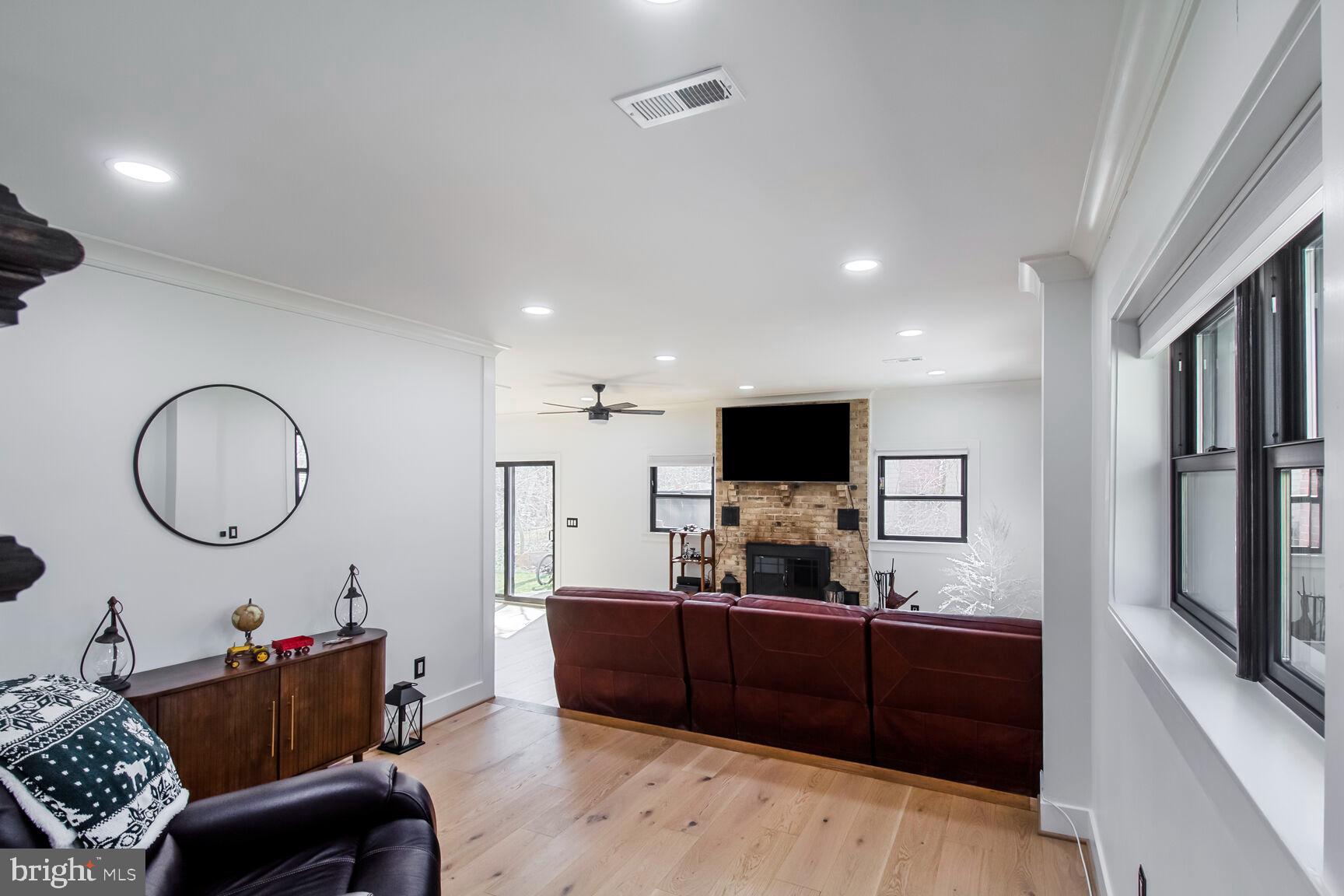 10785 W CRESTVIEW LANE