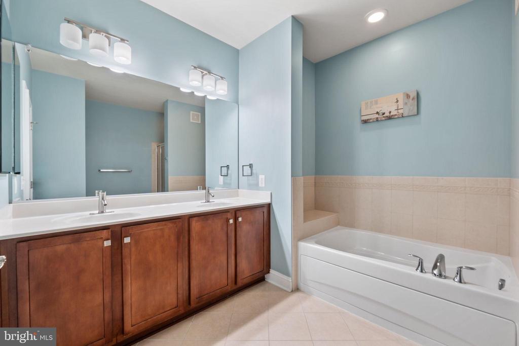 7676 MAPLE LAWN BOULEVARD 2