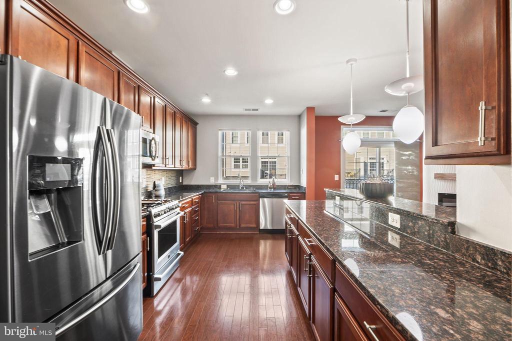 7676 MAPLE LAWN BOULEVARD 2