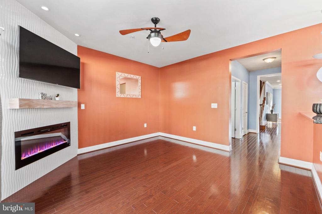 7676 MAPLE LAWN BOULEVARD 2