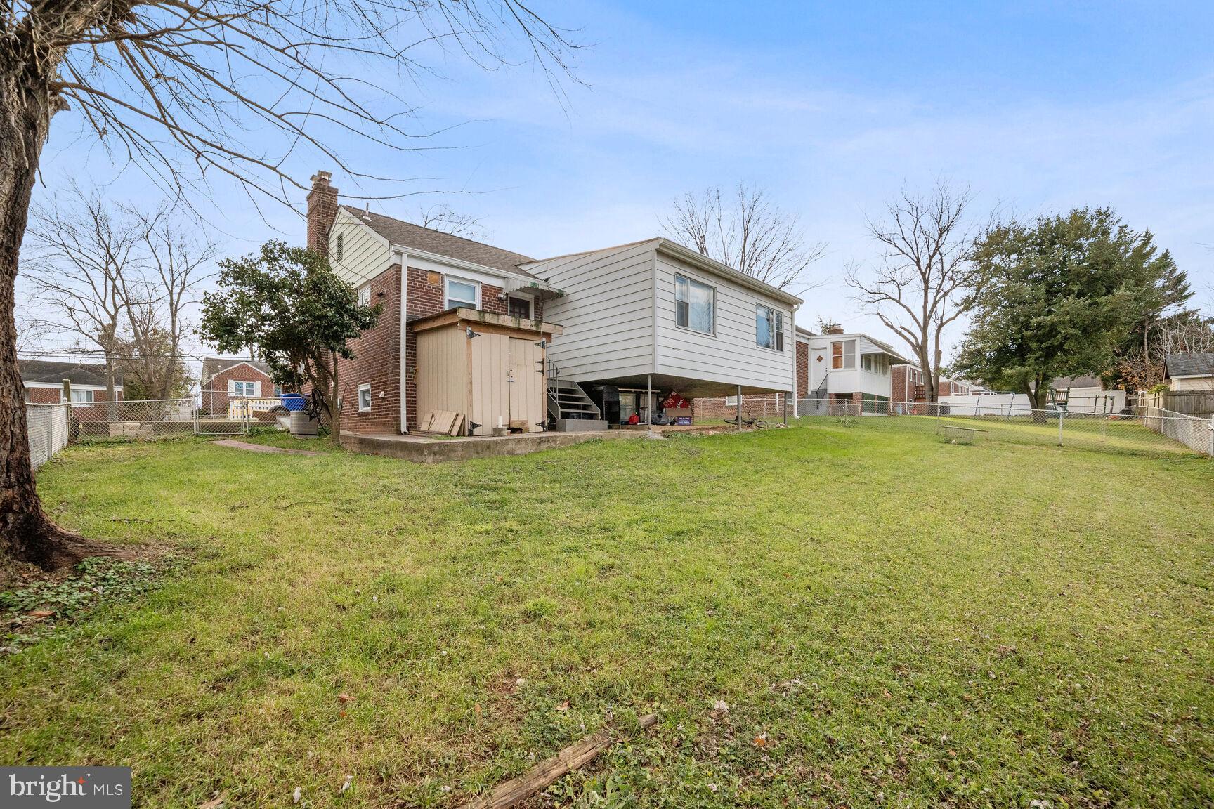 2301 DENNIS AVENUE