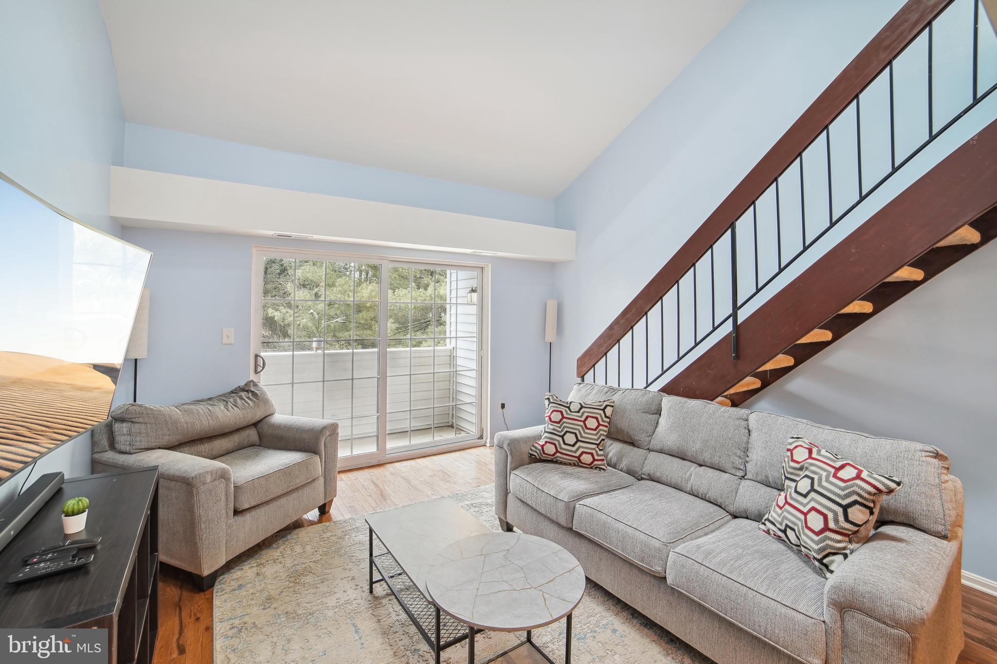 1601 CARRIAGE HOUSE TERRACE H