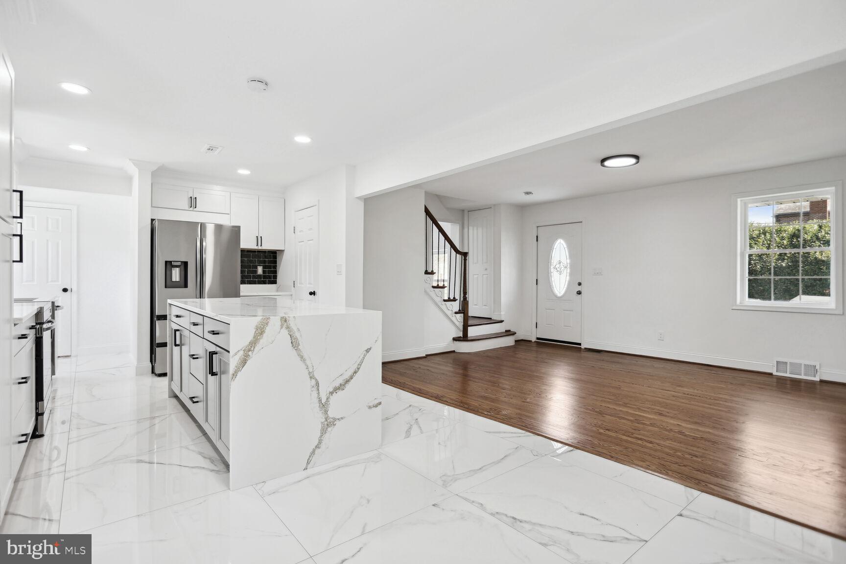 9704 HASTINGS DRIVE