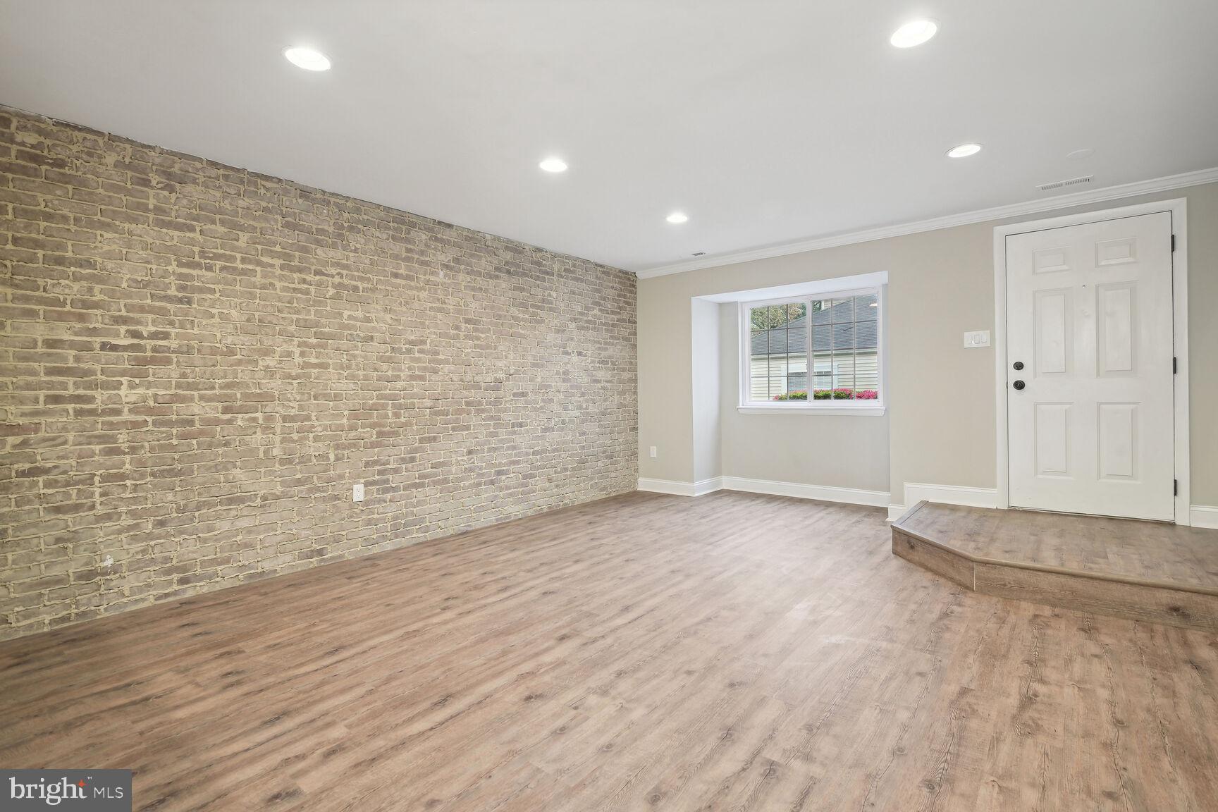 11445 STONEY POINT PLACE