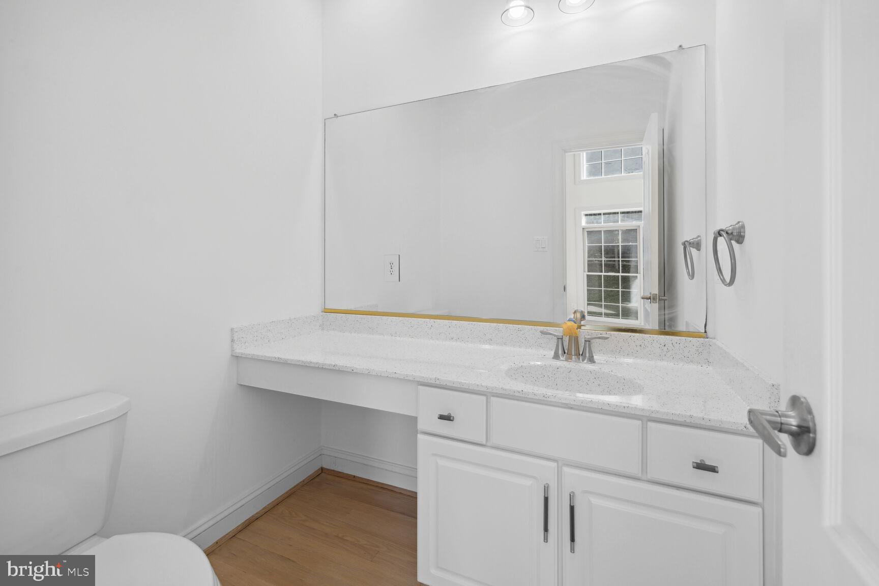 9909 BALD CYPRESS DRIVE