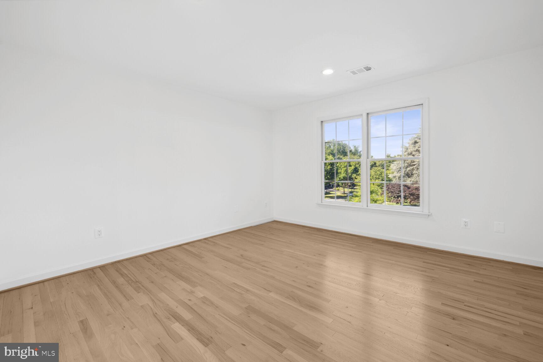 9909 BALD CYPRESS DRIVE