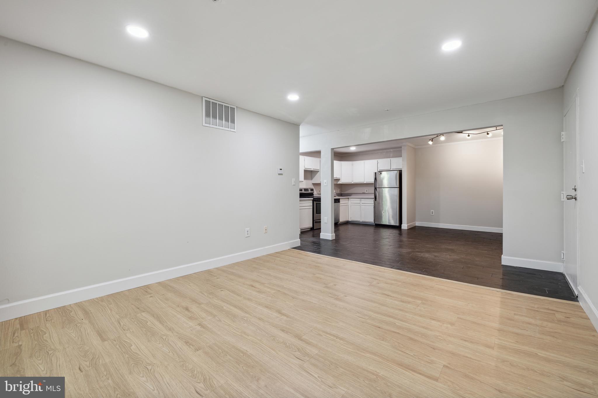 18503 SWEET AUTUMN DRIVE 301