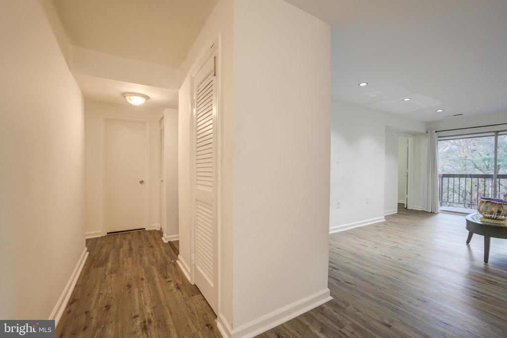 18734 WALKERS CHOICE ROAD 3