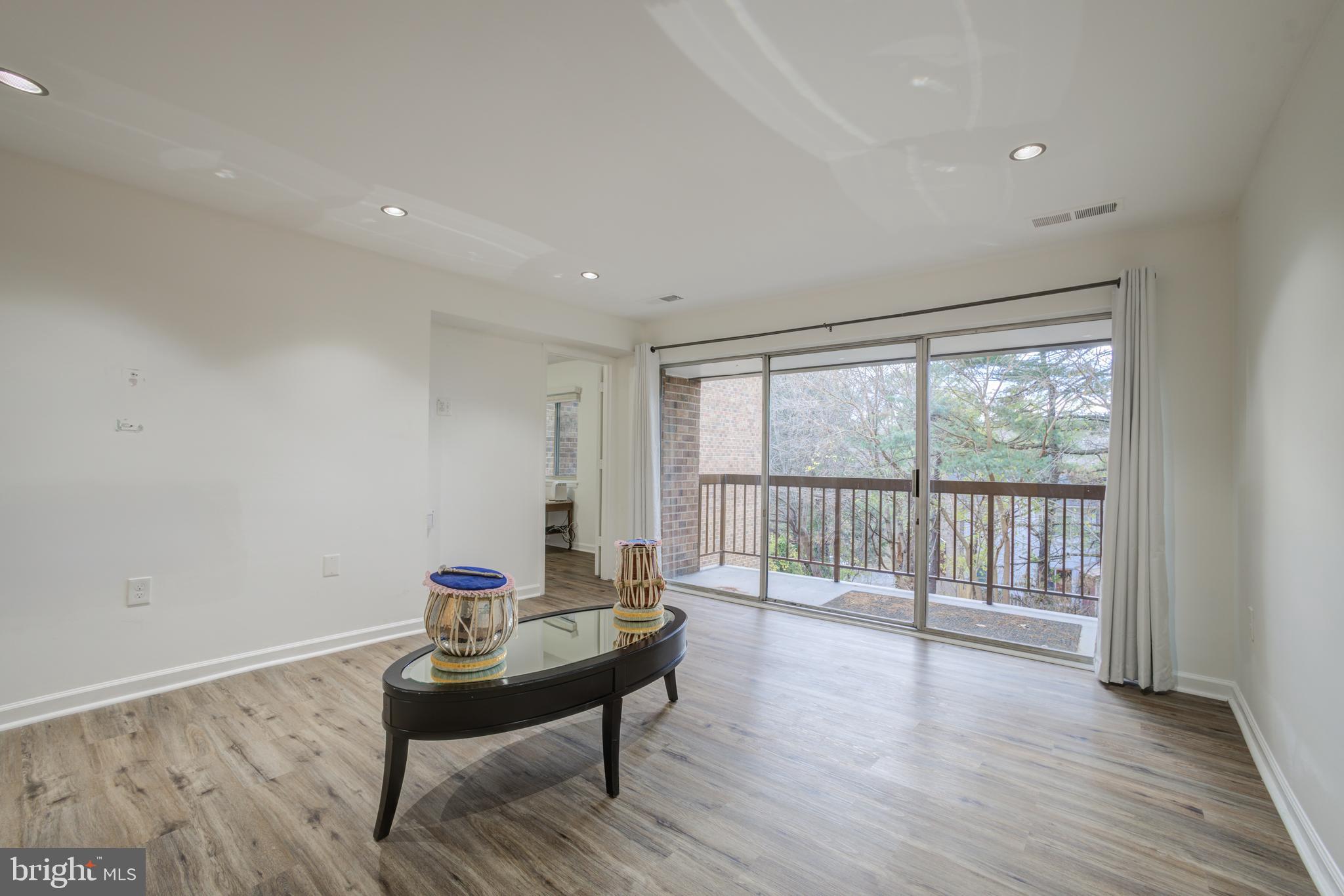 18734 WALKERS CHOICE ROAD 3