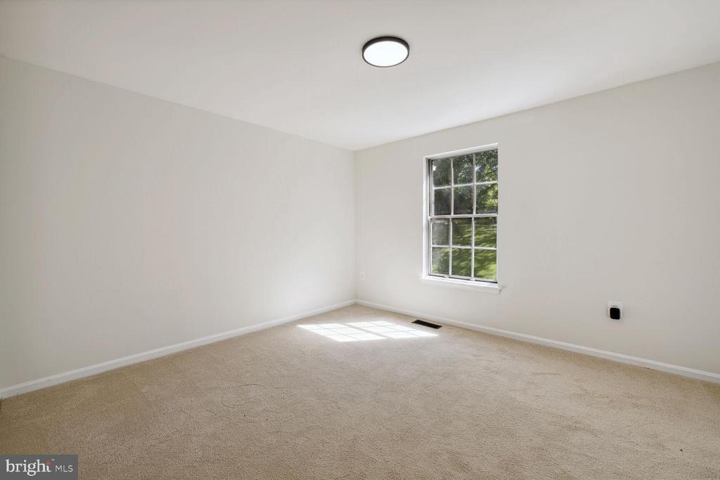 13410 COUNTRY RIDGE DRIVE