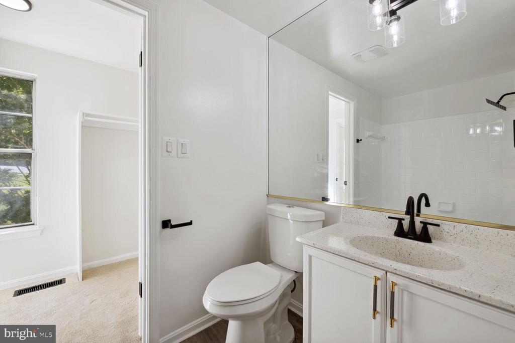 13410 COUNTRY RIDGE DRIVE