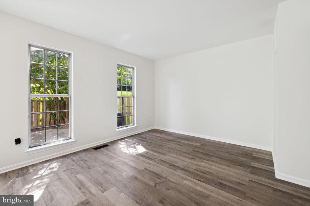 13410 COUNTRY RIDGE DRIVE