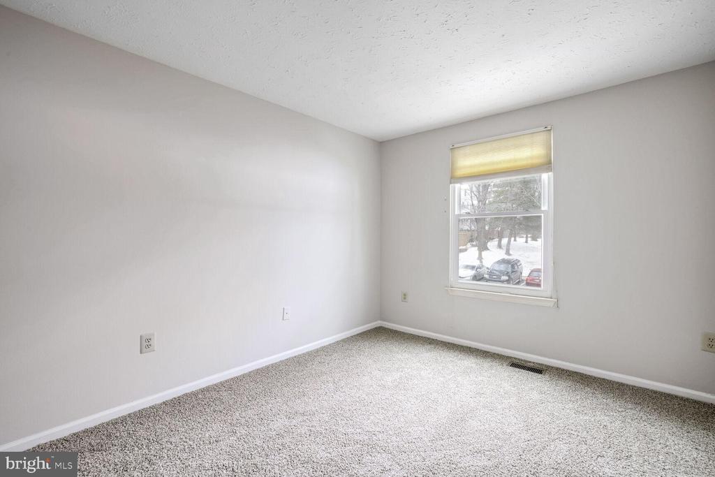13335 WHITECHURCH CIRCLE