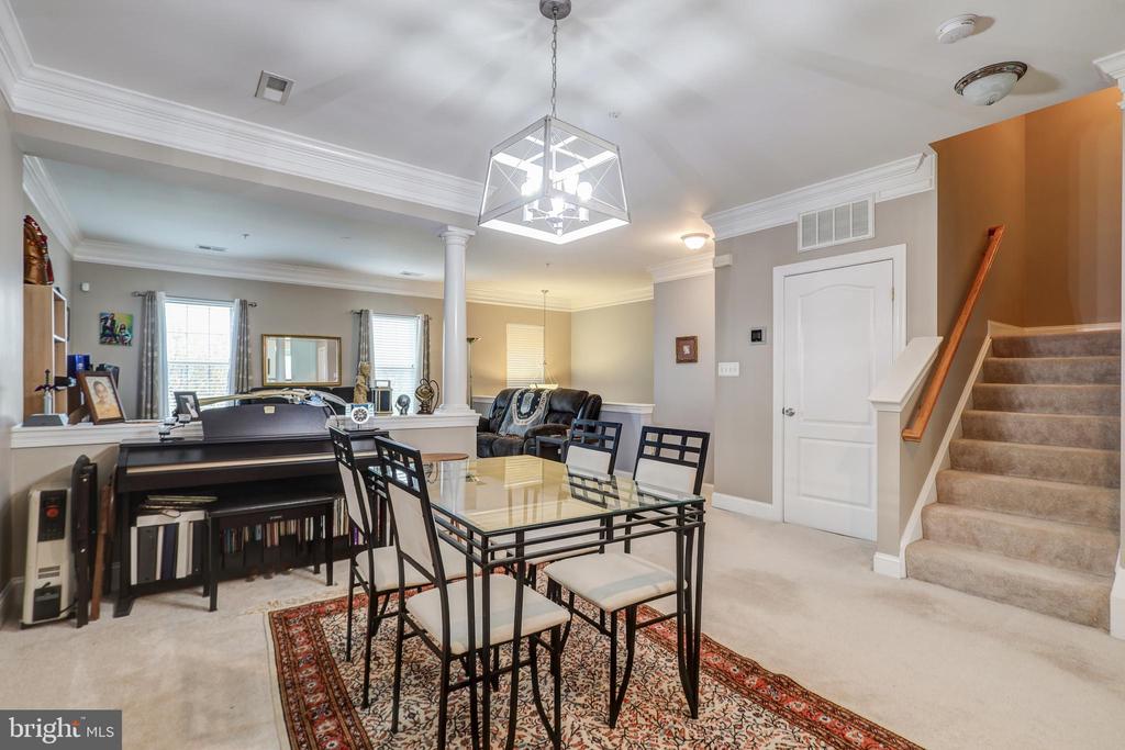 648 ORCHARD RIDGE DRIVE 200